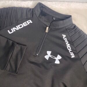 Under Armour Mens Black Quarter Zip Pullover Ribbed Shoulder Detail Size M